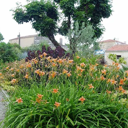 Bed & Breakfast Le Relais De L'autize