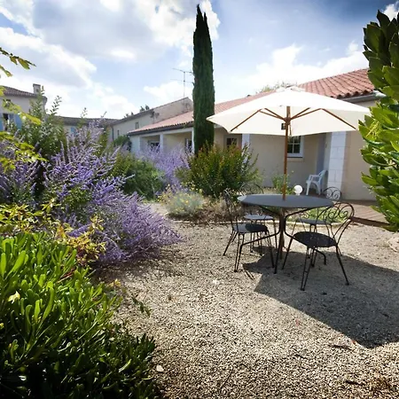 Le Relais De L'autize Bed & Breakfast *